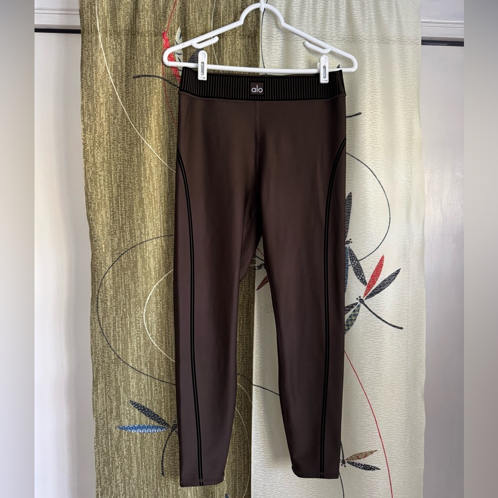 ALO Yoga Brown Airlift High Waisted Pants - Sz Large NWOT